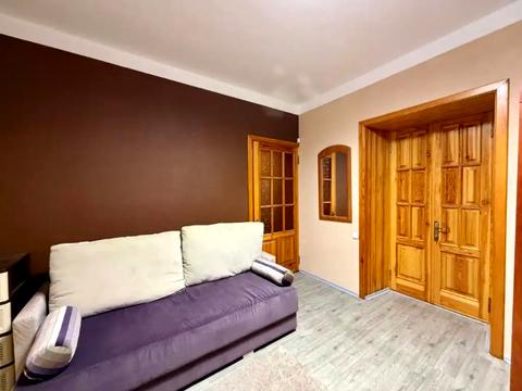 квартира за адресою Короленка вул. (Первозванівська), 37