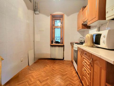 квартира за адресою Короленка вул. (Первозванівська), 37