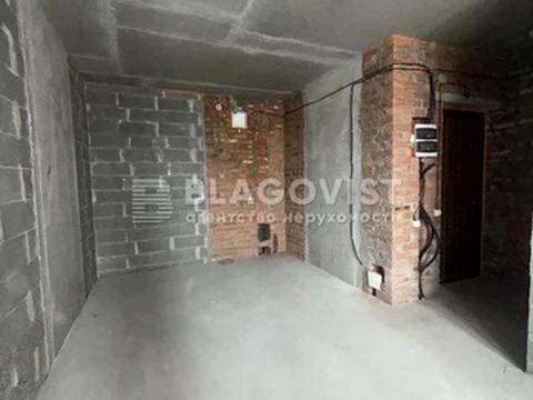 квартира за адресою Олександра Олеся вул., 8/17