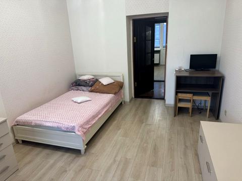 квартира за адресою Матвія Донцова вул. (Тургенєвська), 10