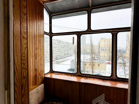 квартира за адресою Дніпровська набережна вул., 9-А