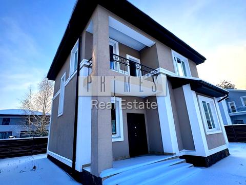 будинок за адресою Євгена Плужника вул.