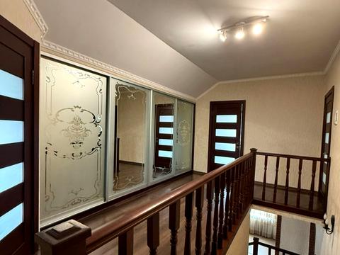 будинок за адресою Нова