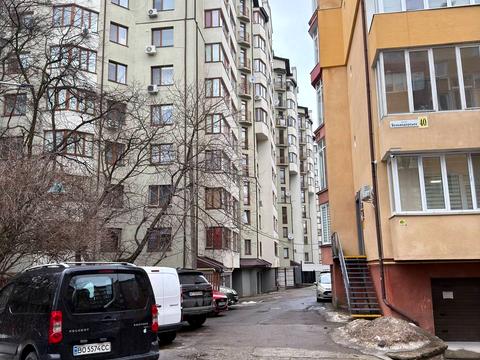 паркоместо по адресу Хотинская ул., 12