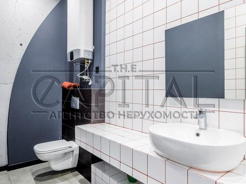 комерційна за адресою Дніпровська набережна вул., 14