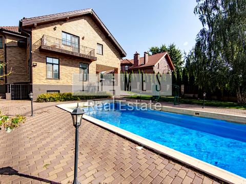 дом по адресу Стежки ул.