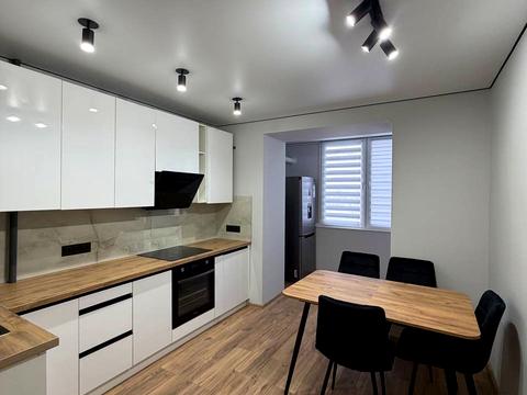 квартира за адресою Героїв Миколаєва вул., 129а/42