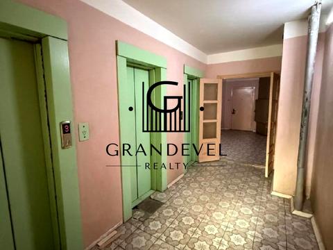 квартира по адресу Урловская ул., 17