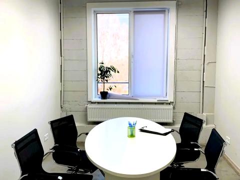 комерційна за адресою Залізничне шосе, 2-А