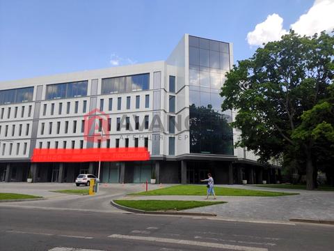 комерційна за адресою проспект Пилипа Орлика, 16
