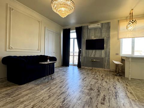 квартира по адресу Свято-Николаевская ул. (Ленина), 36