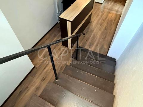 комерційна за адресою Лесі Українки бульв., 7-А