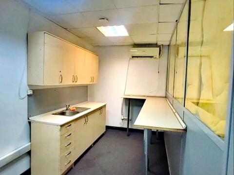 комерційна за адресою Тараса Шевченка бульв., 35