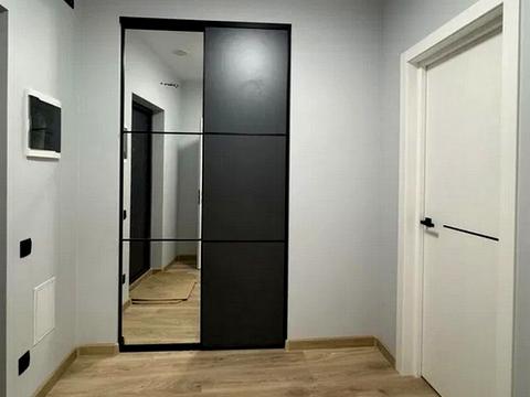 квартира за адресою Ломоносова