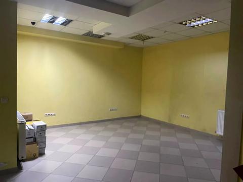 коммерческая по адресу Орлика Пилипа ул., 7-А