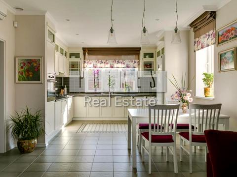 будинок за адресою Дружби вул.