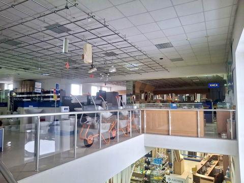 комерційна за адресою Старобілоуська вул., 77