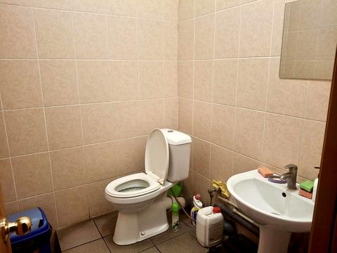 комерційна за адресою Старобілоуська вул., 77