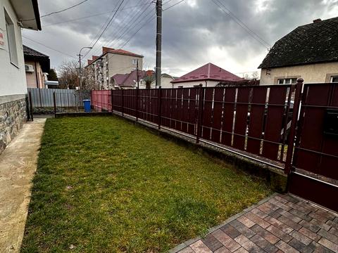 будинок за адресою Ужгород, Князя Лаборця пл.