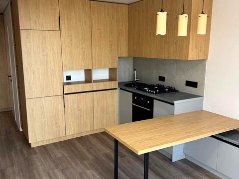 квартира по адресу Степана Бандеры ул., (Будинок 4)