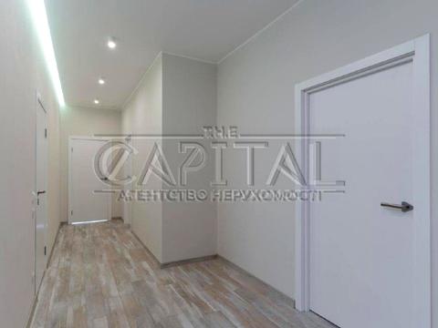 комерційна за адресою Київ, Микільсько-Слобідська вул., 3-А