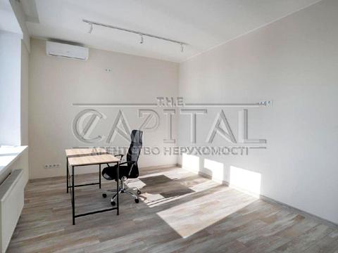 комерційна за адресою Київ, Микільсько-Слобідська вул., 3-А