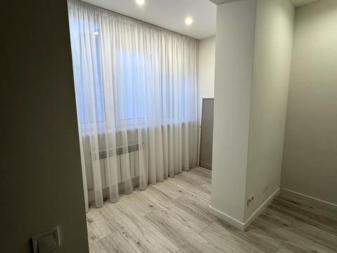 квартира по адресу Льва Ландау просп. (50-летия СССР), 52-А