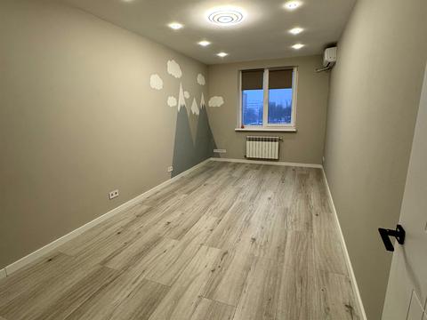 квартира по адресу Льва Ландау просп. (50-летия СССР), 52-А