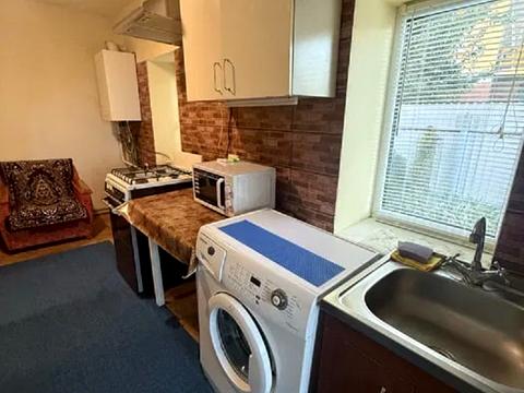 будинок за адресою Підмонастирська вул., 10