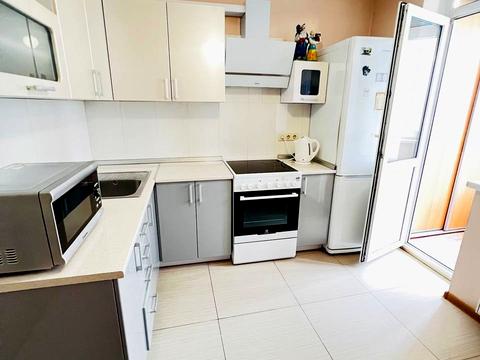 квартира за адресою Червоної Калини просп. (Володимира Маяковського), 70