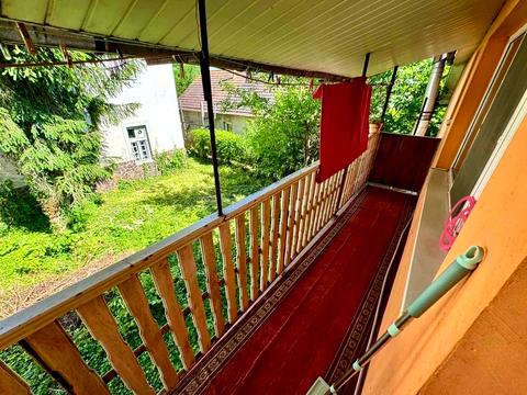 будинок за адресою Шкільна