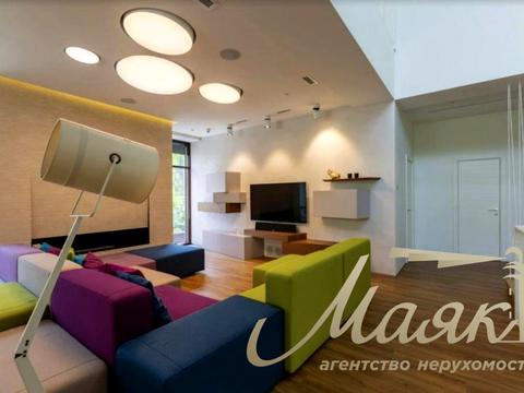 будинок за адресою смт. Козин, Берегова вул.