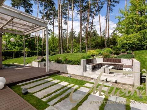 будинок за адресою смт. Козин, Берегова вул.