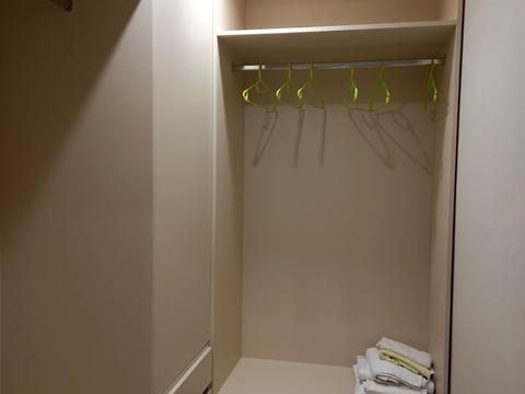 квартира за адресою Хіміків вул., 28 к16-18