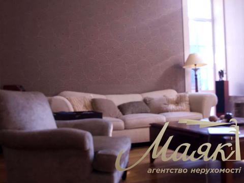 будинок за адресою Вишнева вул.