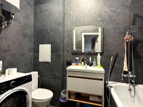 квартира за адресою Грушевського, 49