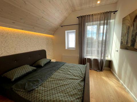 будинок за адресою Лазурная