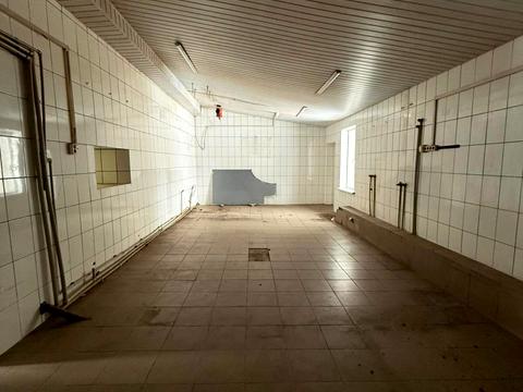 комерційна за адресою Клима Савури, 5