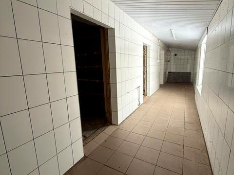 комерційна за адресою Клима Савури, 5