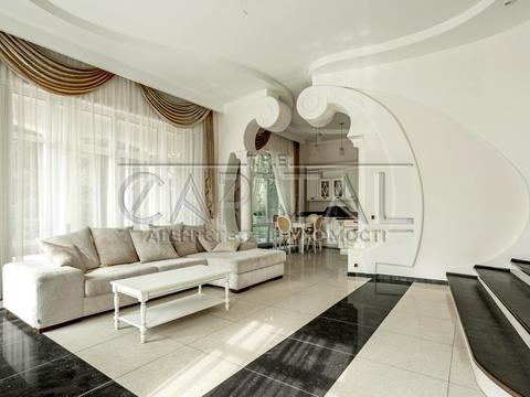 дом по адресу Авіаторів