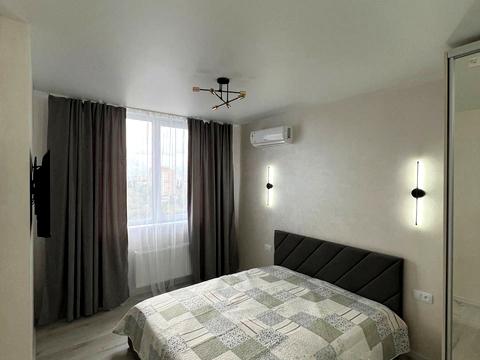 квартира за адресою Сім'ї Стешенків вул. (Тимофія Строкача), (Будинок 1)