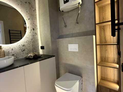 квартира за адресою Генуезька вул., (Будинок 3)