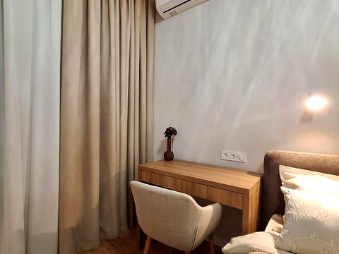 квартира за адресою Ґарета Джонса вул. (Сім'ї Хохлових), 12