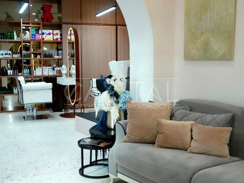 коммерческая по адресу Бусловська, 12