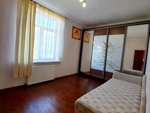 квартира за адресою Райдужна вул., 23