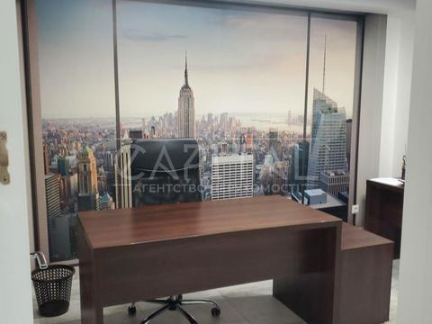 комерційна за адресою Осіння вул., 1