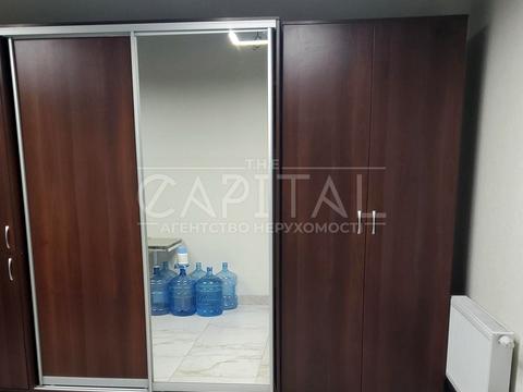 комерційна за адресою Осіння вул., 1