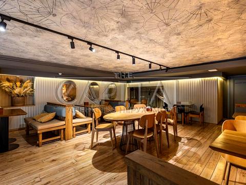 коммерческая по адресу Жилянская ул., 75