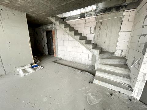 квартира по адресу Степана Бандеры просп., 36