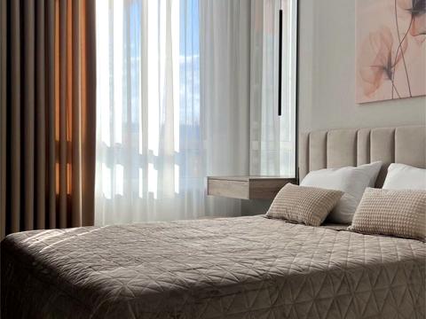 квартира за адресою Київ, Салютна вул., 2к25